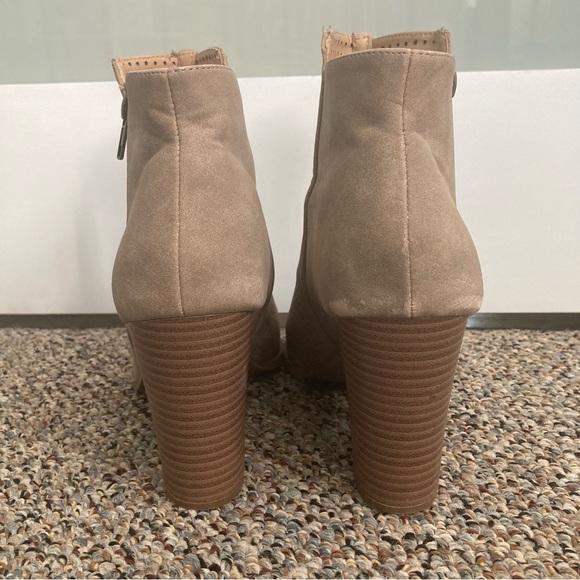 Brash Open Toe Booties Size 10 - Picture 6 of 7